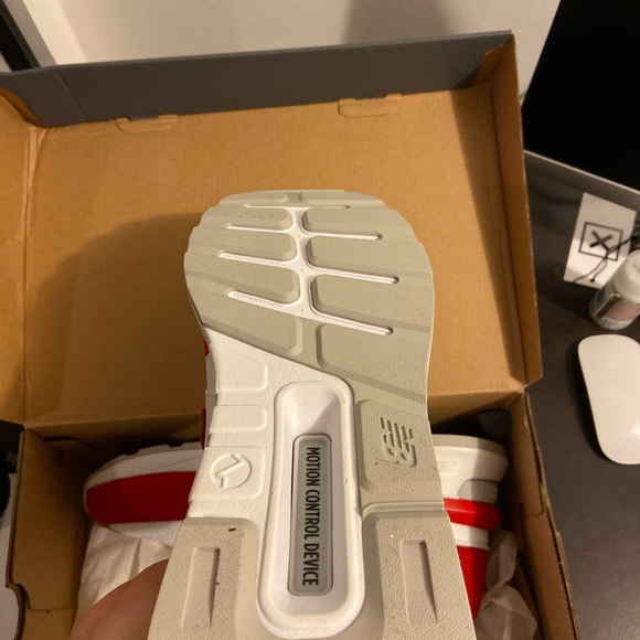 New Balance 997S - Picture 3 of 5